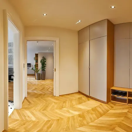 Palace Dlouha Apartments - Old Town Prague Exterior photo