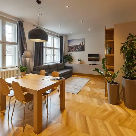 Palace Dlouha Apartments - Old Town Prague Exterior photo